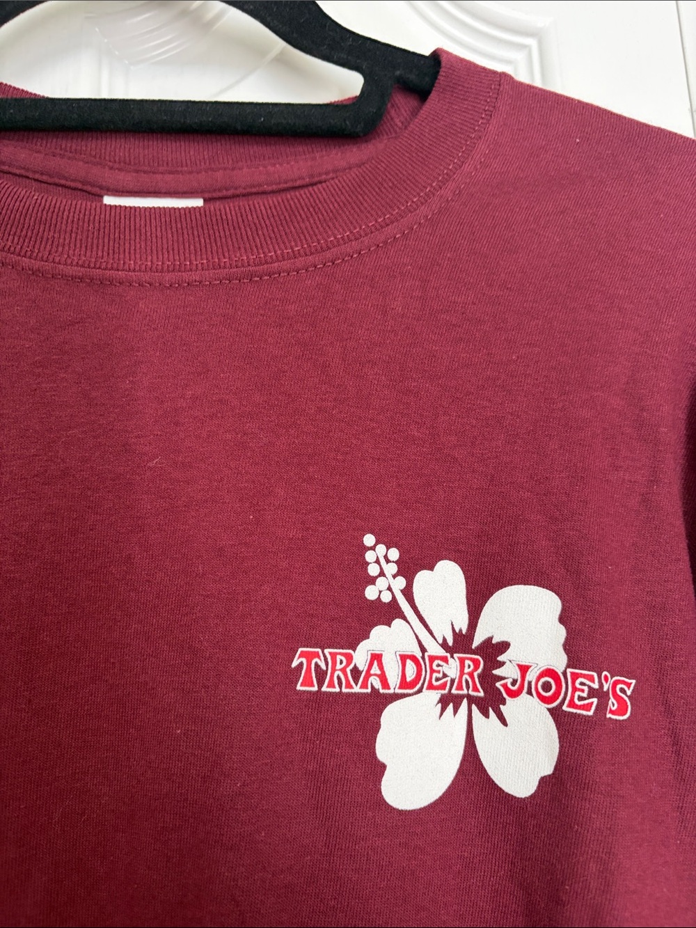 Trader Joe's Maroon Long Sleeve Tee with Tropical Hibiscus Flower Graphic S - Picture 2 of 5